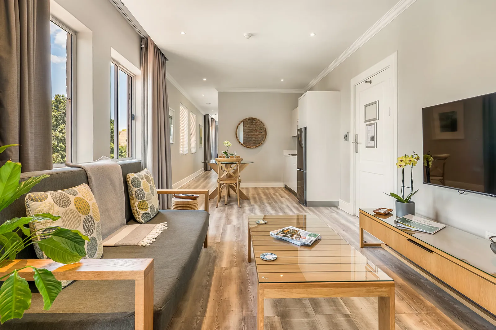 Executive Suite with Balcony — photo 3 | Studio Stay on Sixty6 boutique hotel & accommodation in Sandton